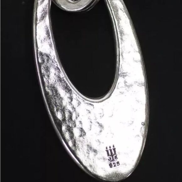 James Avery Retired Sterling Silver Hammered Oval Link Earrings - Picture 5 of 5